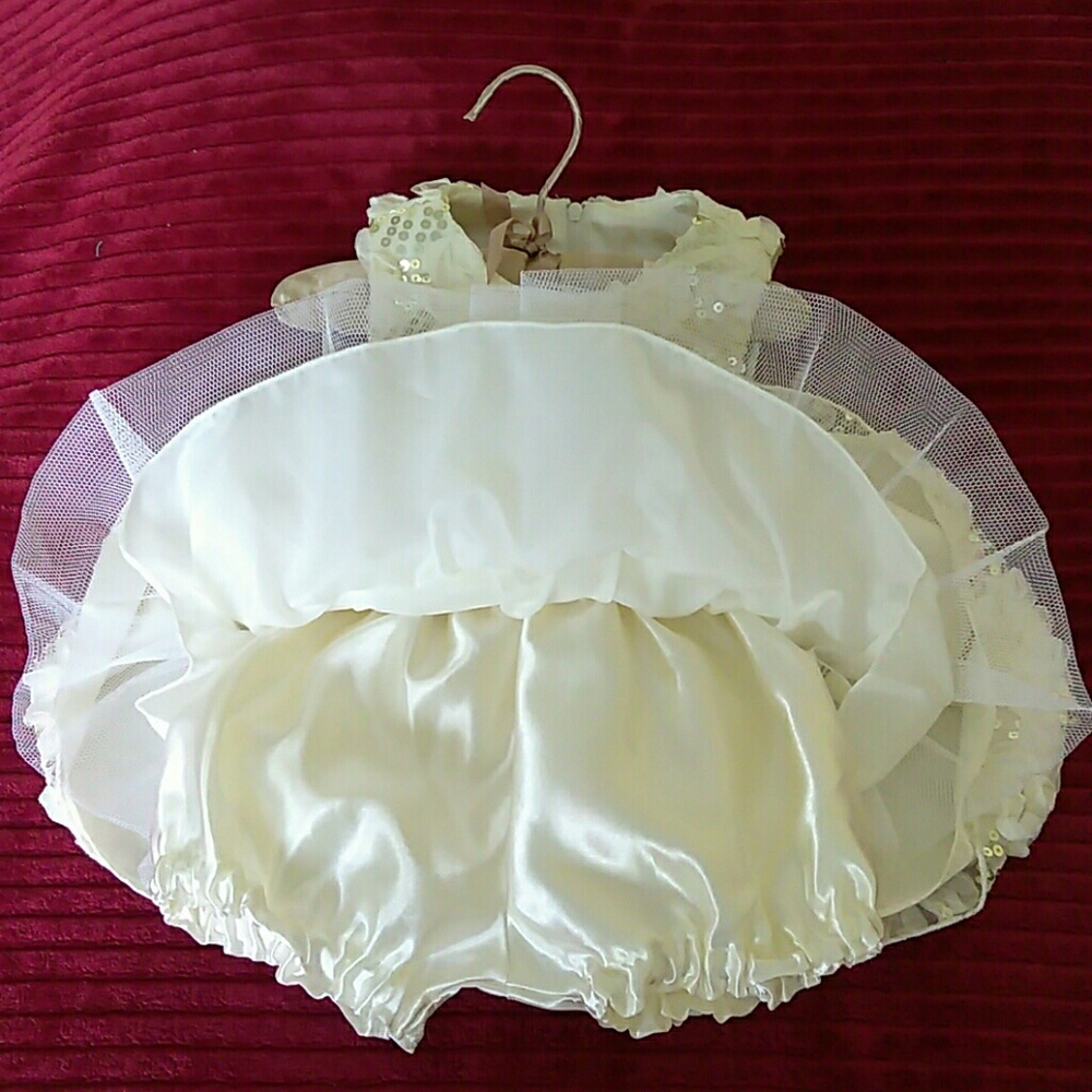 BABY DRESS PARTY. - Picture 3 of 6